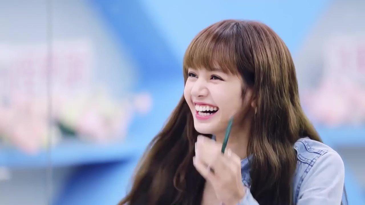 Hình Lisa cute đáng yêu