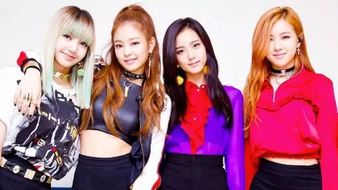 Hình nền BLACKPINK bài Whistle (Ảnh: Internet)