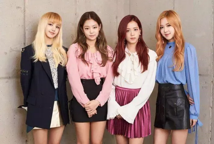 Hình nền BLACKPINK quảng cáo (Ảnh: Internet)