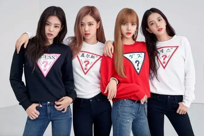 Hình nền BLACKPINK quảng cáo (Ảnh: Internet)