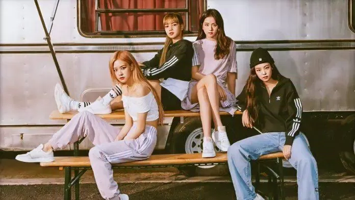 Hình nền BLACKPINK quảng cáo cho Adidas (Ảnh: Internet)