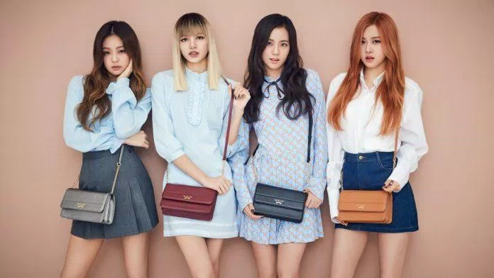 Hình nền BLACKPINK quảng cáo (Ảnh: Internet)