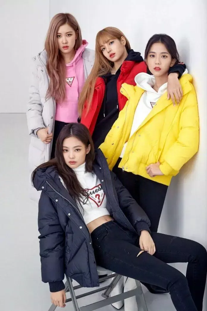 Hình nền BLACKPINK quảng cáo (Ảnh: Internet)