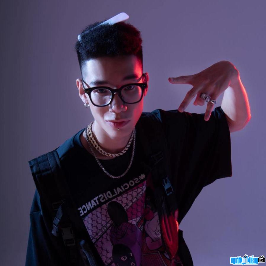 Ảnh mới nhất của rapper MCK