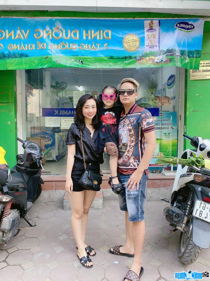 Gia đình hạnh phúc của streamer Duy Còm Luckyman